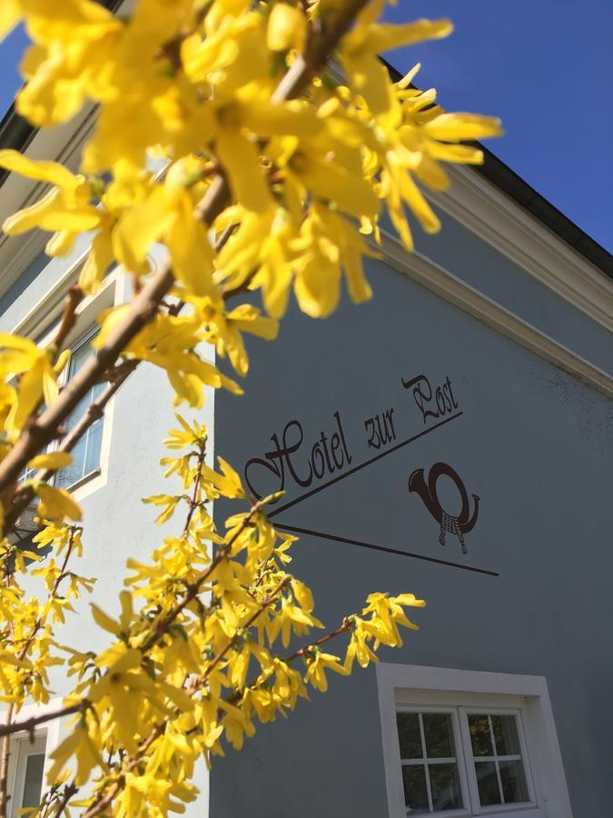 Hotel Zur Post Gumpoldskirchen Exterior foto